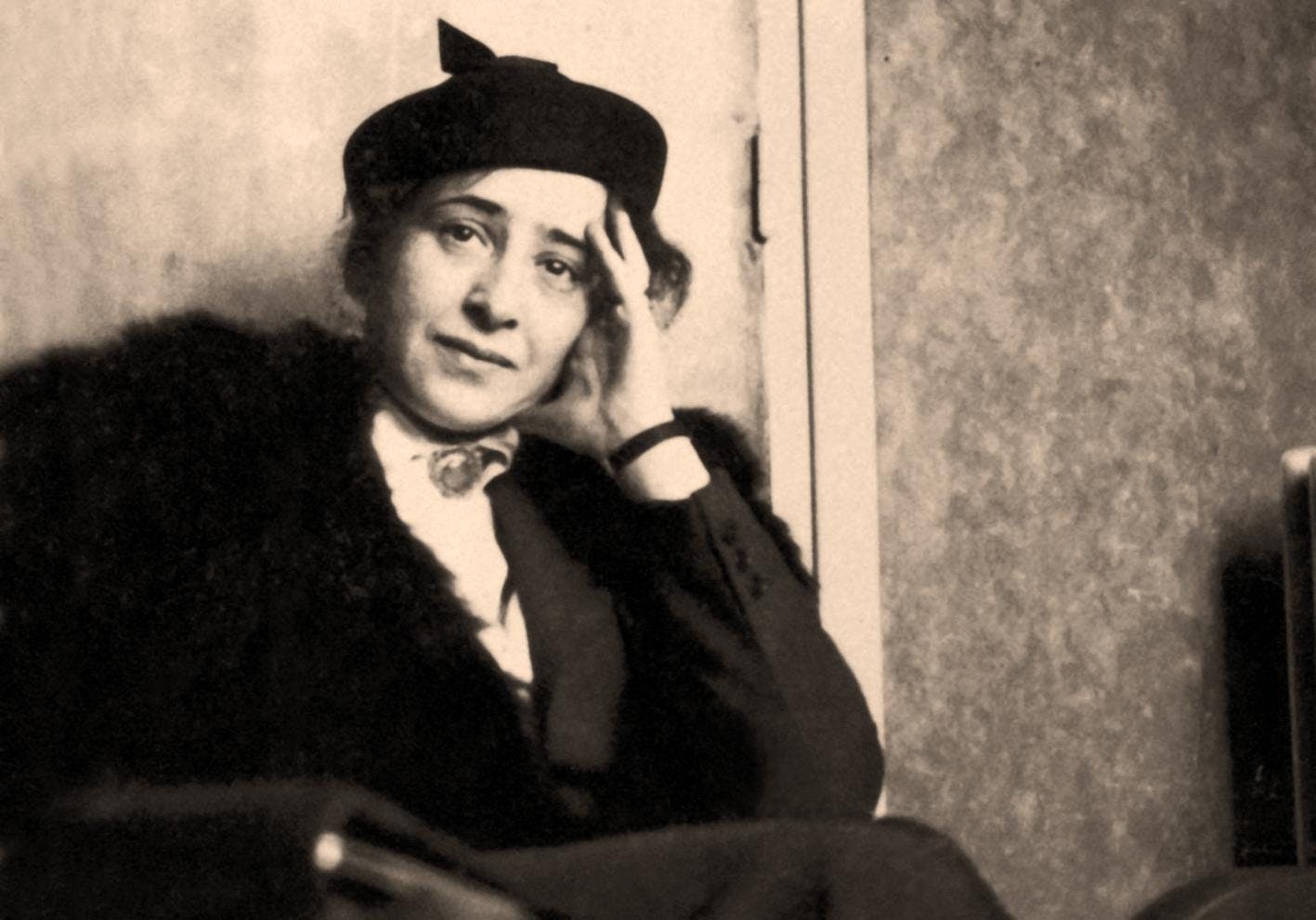 Cover Image for Hannah Arendt and the Notion of Plurality